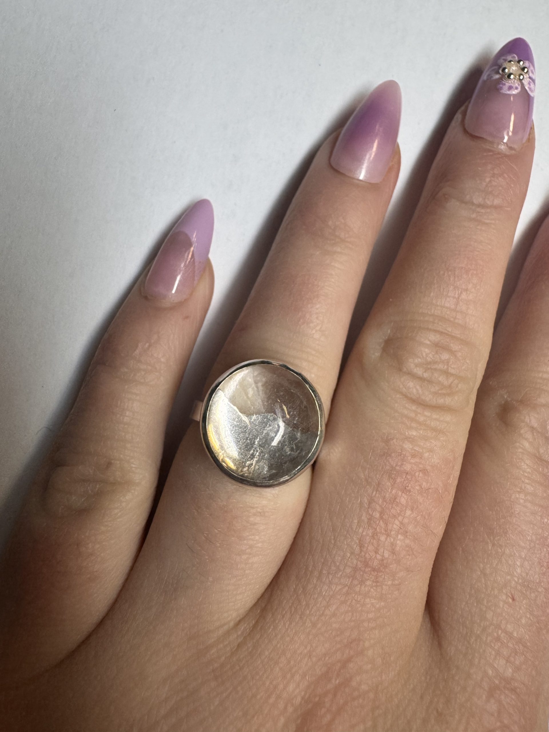 Kuormakka ring med bergskristall - Bild 2